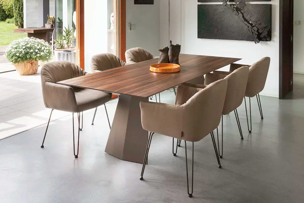 Galerie – Stuehle 1 1024x683 1