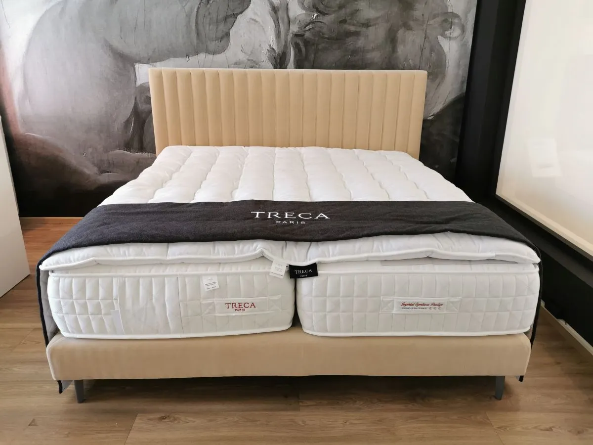 spring – Bett von Treca Interiors